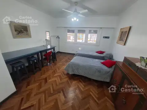 Depto Tipo Casa en Venta 40 años