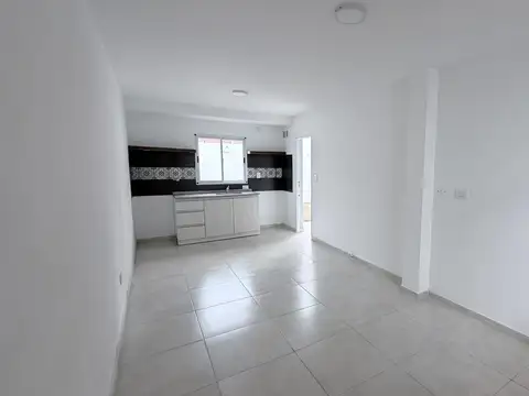 Casa en Venta en Los Hornos, USD 109.000