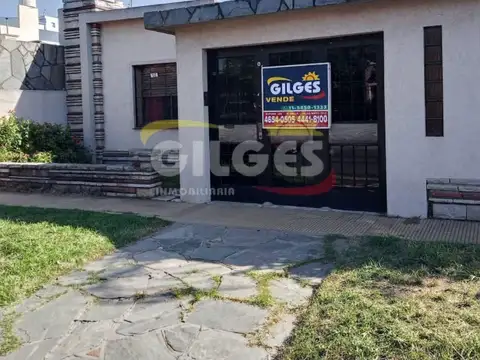 Venta Casa 2 Ambientes. Villa Luzuriaga  Sobre Lote  10x21M²  Apto Crédito