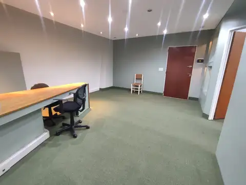 Oficina en Venta 50 años