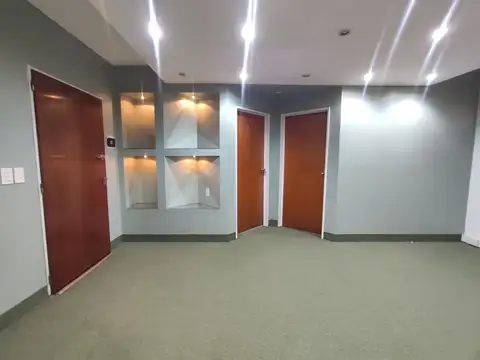 Oficina en Venta al Norte