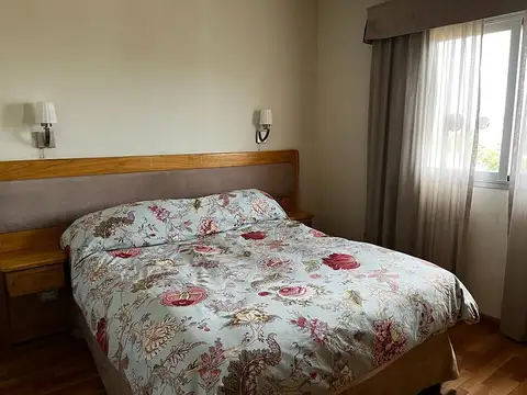 Departamento en Alquiler Temporal con 1 cocheras