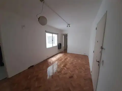 Departamento de Dos Ambientes en Cañitas