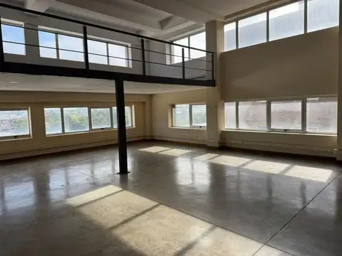Oficina en Alquiler 26 años