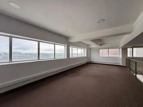 Oficina Monoambiente con 2 baños