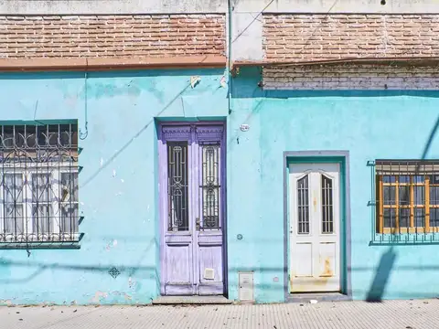 Casa 3 ambientes con 2 baños