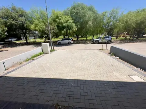 De Los Moldavos 3300