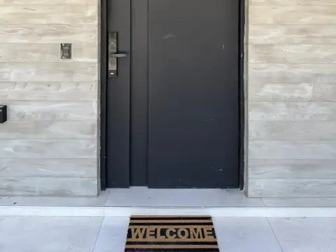 De Los Moldavos 3300