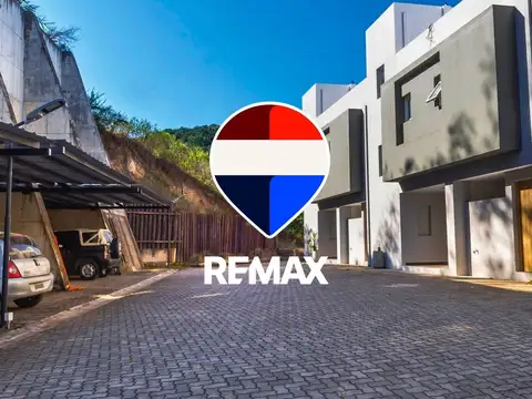 CASA EN VENTA EN MADERO VISTAS SAN LORENZO