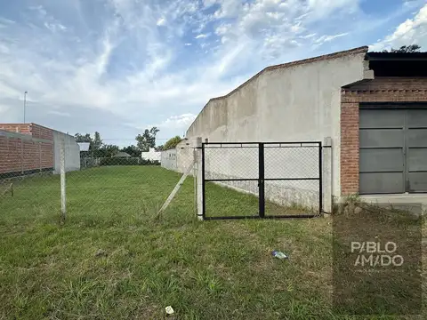 149 y 523. Terreno con escritura.