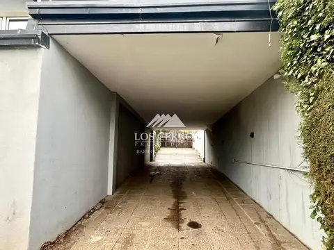 Casa 5 ambientes con 5 baños