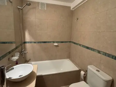 Departamento en Alquiler en Villa del Parque, $ 750.000