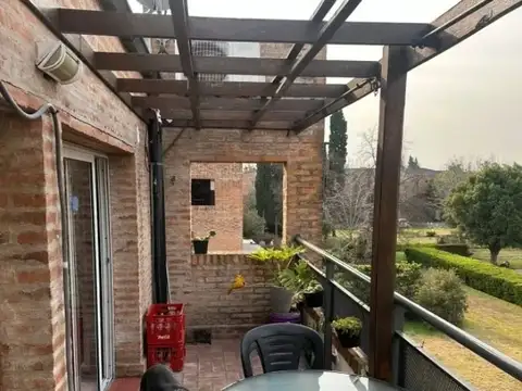 Departamento en Alquiler con 1 cocheras