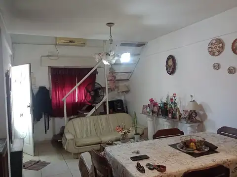 VENTA DUPLEX 3 AMB. CON COCHERA EN QUILMES OESTE