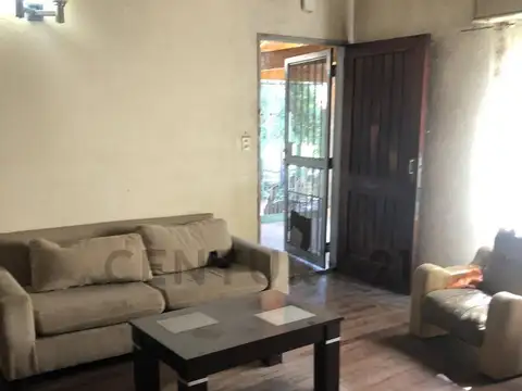85 Y 10 CASA EN VENTA