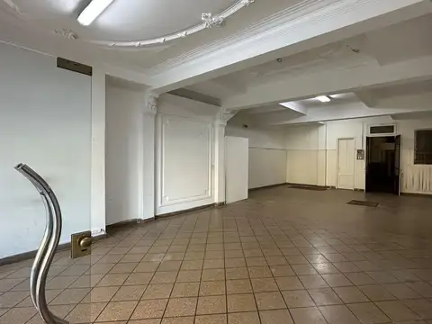Local en Venta 56 años