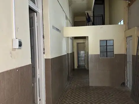 Local en Venta 56 años