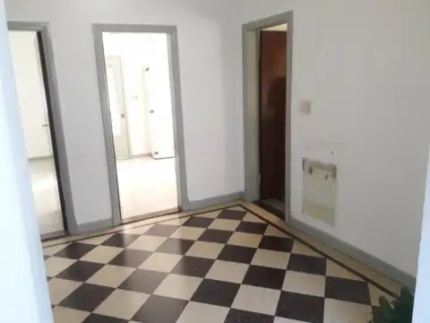 Casa en Venta en Moron, USD 180.000