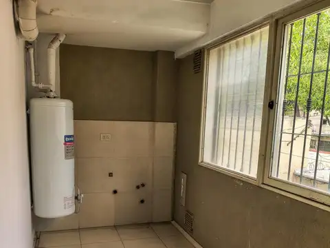 Departamento en Alquiler en Cuarta Sección, $ 750.000