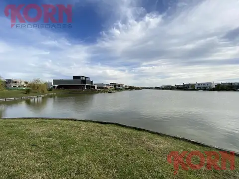 Lote al lago central Barrio Virazon Nordelta