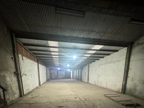 Galpon en Venta en Villa Real, USD 185.000