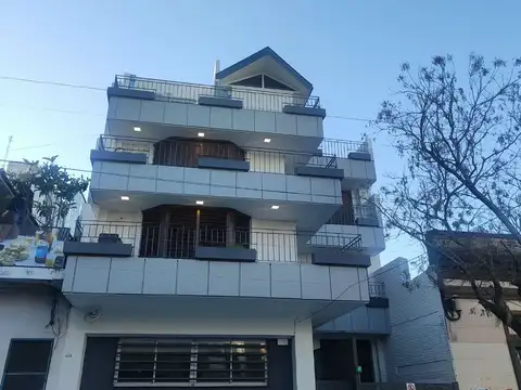 DEPARTAMENTOS A ESTRENAR DE UNO, DOS Y TRES AMBIENTES, con COCHERA y BAULERA. EXCELENTE UBICACIÓN. CONSULTE.