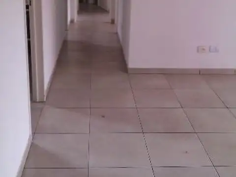 EXCELENTE DEPTO DE 3 AMB. ,CON COCHERA Y BAULERA  SAN FERNANDO. 3 DE FEBRERO 1265