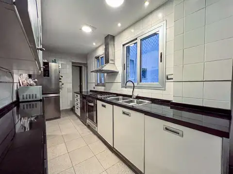 Departamento en Alquiler de 4 dormitorios