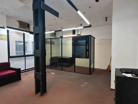 OPORTUNIDAD USD715/m2! VENTA OFICINA 35 m² FLORIDA y LAVALLE