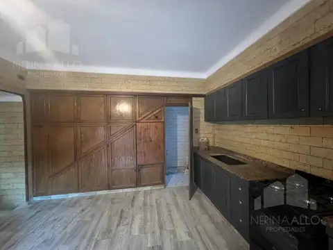 VENTA CASA EN PRIMER PISO DE 4 AMBIENTES