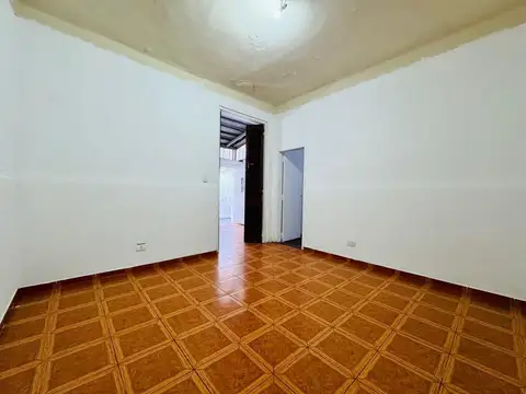 VENTA PH 3 AMBIENTES PB CON PATIO EN MATADEROS