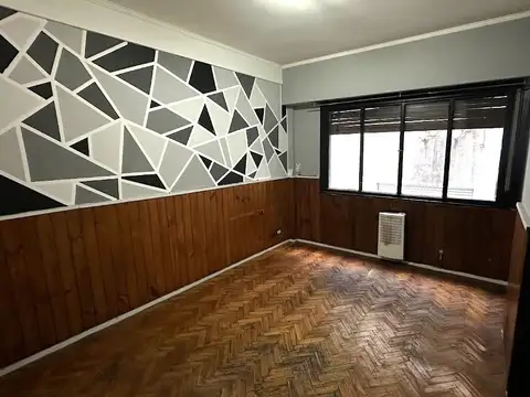 Avenida Olivera 300, Piso 2