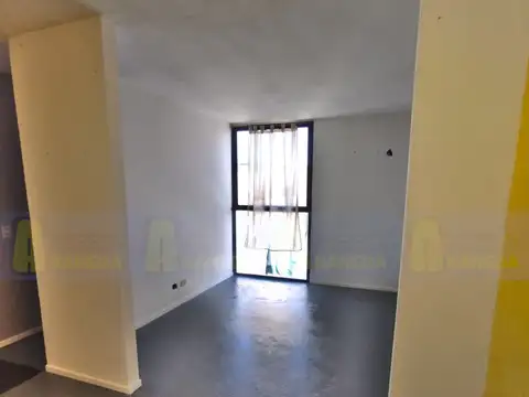 DEPARTAMENTO TIPO DÚPLEX CON COCHERA EN SAN MIGUEL