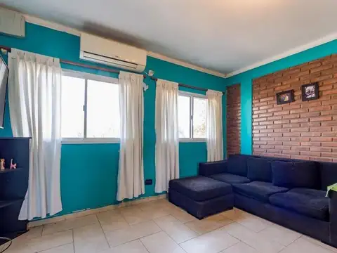 Departamento 6 ambientes con 1 baño