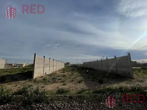VENDE TERRENO EN CENTENARIO 