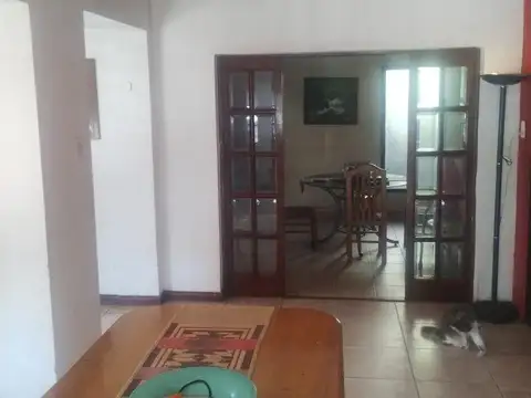VENTA OPORTUNIDAD CASA EN CHIVILCOY