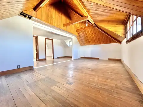 Depto Tipo Casa en Alquiler de 3 ambientes