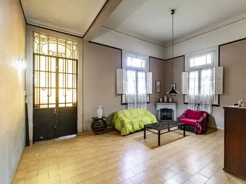 Venta Casa 5 AMB Quincho Pileta S. Peña A.credit