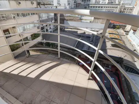 VENTA MONOAMBIENTE RECOLETA VISTA ABIERTA PILETA