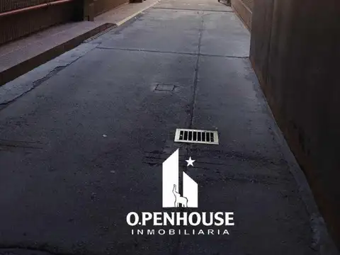 OPENHOUSE INMOBILIARIA VENDE : Cochera en playa de Estacionamiento