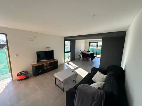 DUPLEX EN POZO CIRO DE VIEYTES