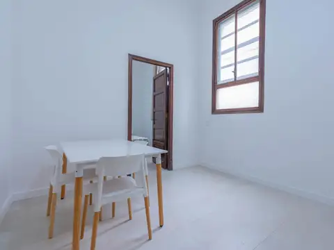 Lavalle 1900, Piso PB