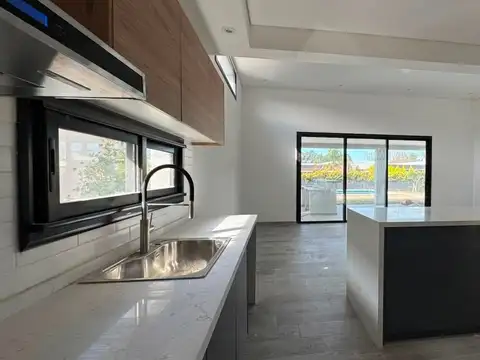 Casa en Alquiler A Estrenar