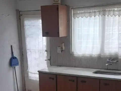 Casa en Alquiler en Jorge Cura, $ 550.000