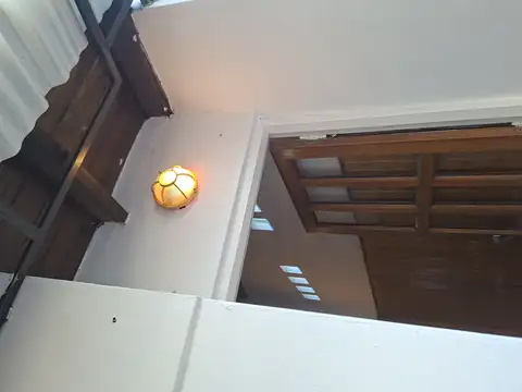 Soldado de Malvinas 700, Piso 1