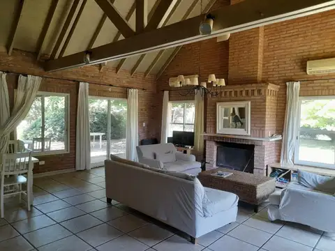 Casa en Venta en Country Club Los Cardales, USD 165.000