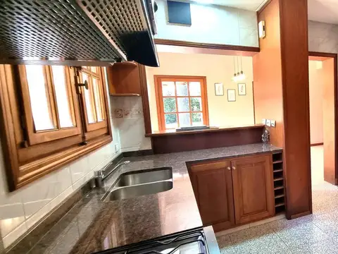 Casa en Venta al Oeste