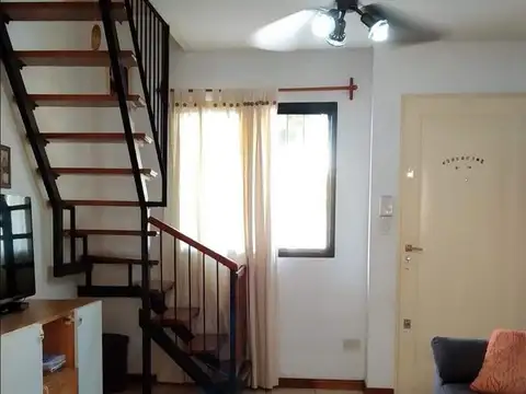 Depto Tipo Casa en Venta de 2 dormitorios