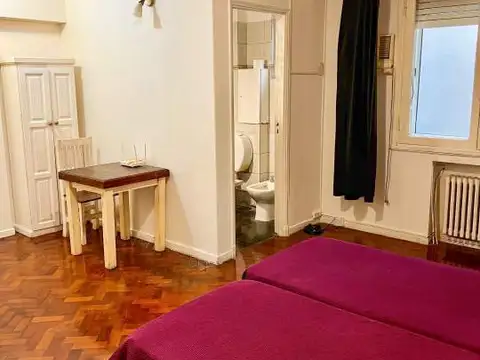 Departamento en Alquiler en Monserrat, $ 400.000