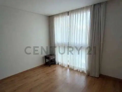 Casa en Venta en Manuel B Gonnet, USD 1.200